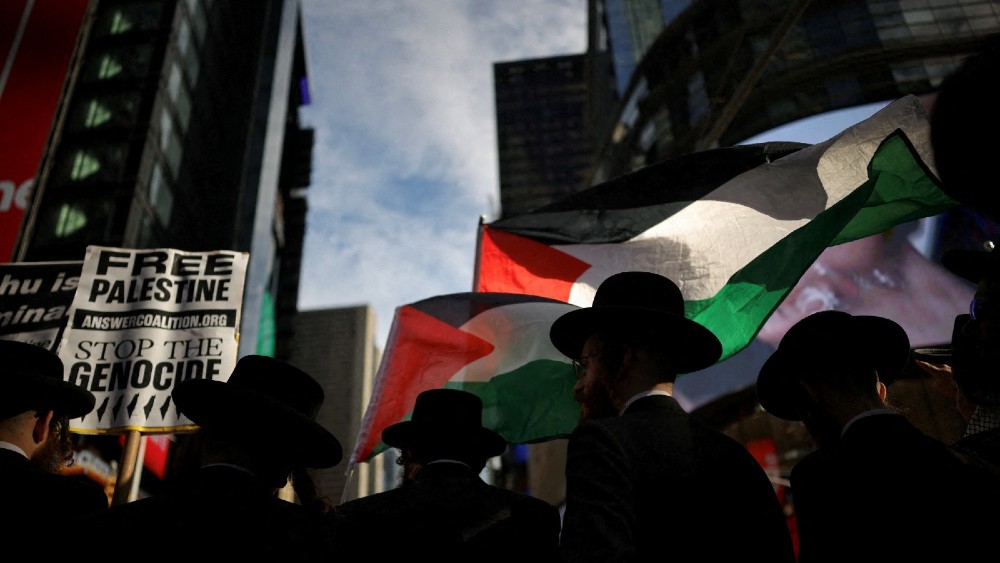 Thousands of Orthodox Jews protest Israeli draft changes in New York